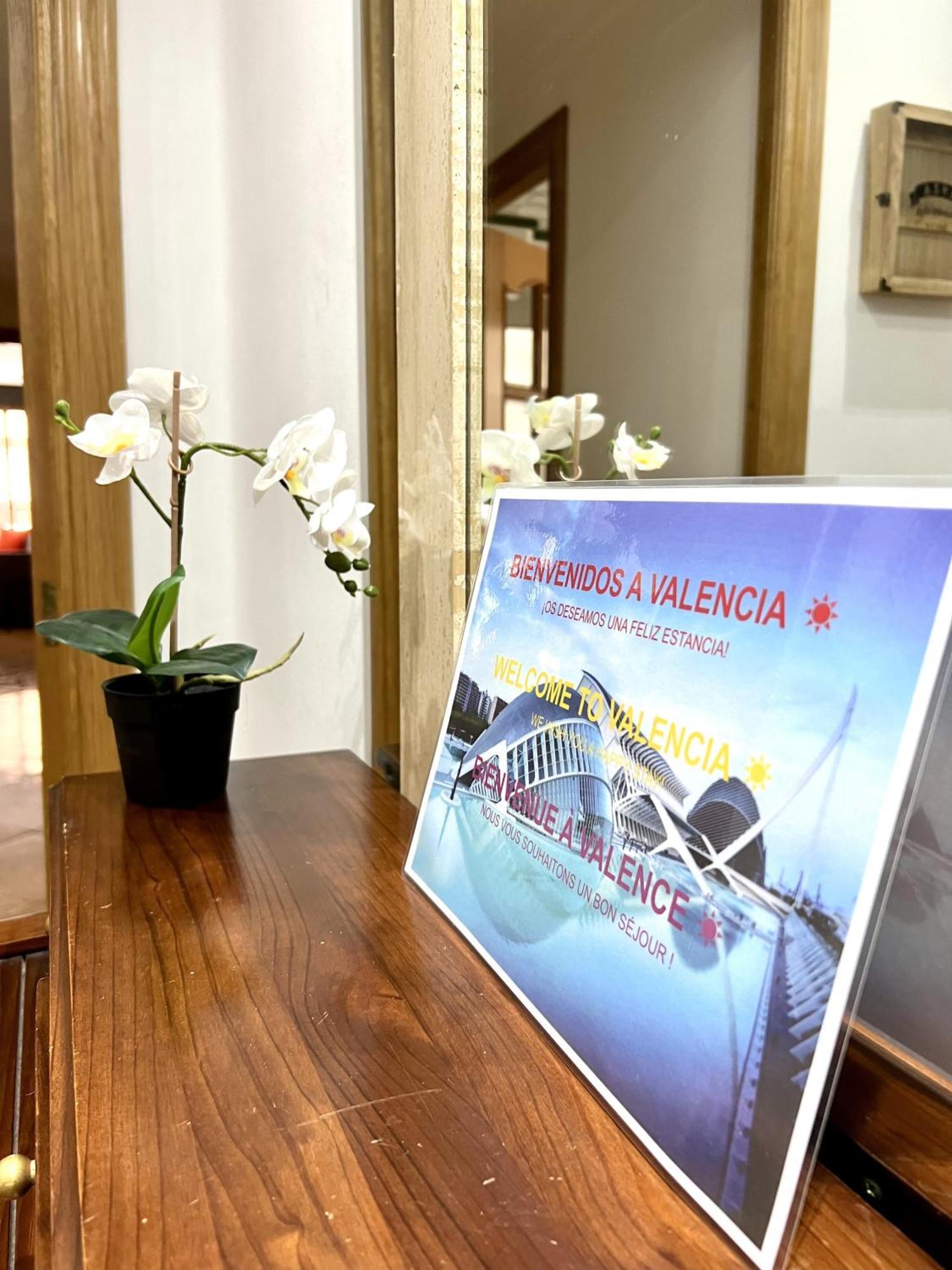 Moderno Y Acogedor Apartamento Para 6 Personas 발렌시아 외부 사진